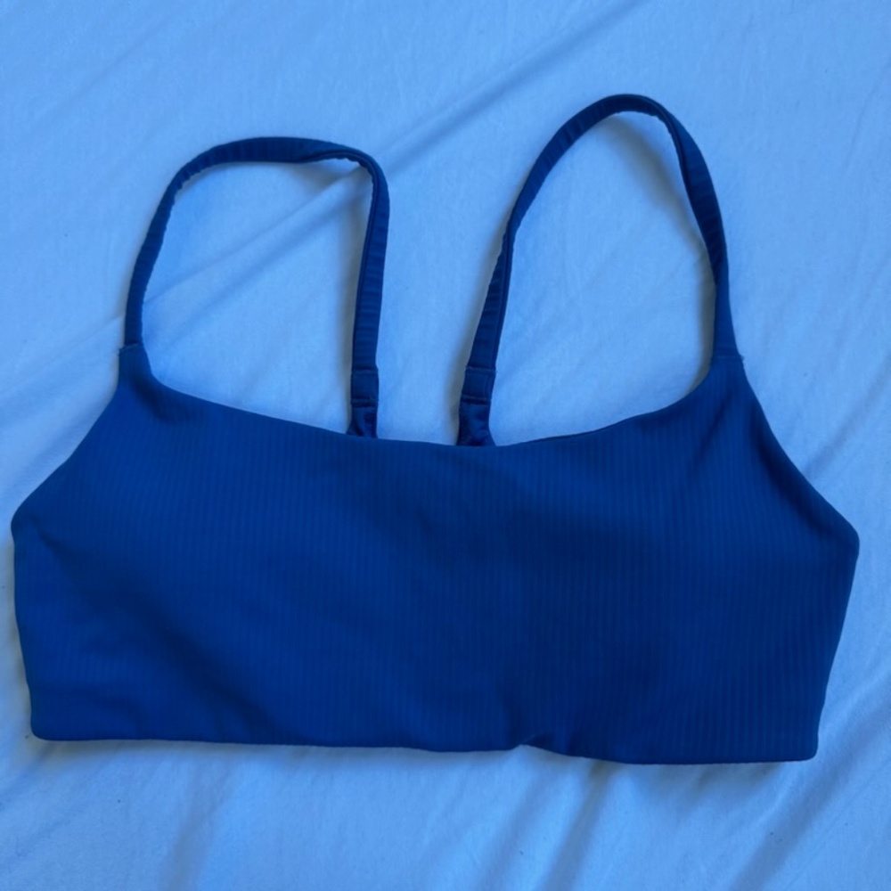 Lululemon Women Wunder Train Strappy Racer Bra Light Support A/B Cup, Size 8